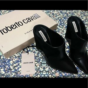 Roberta Cavali wedge leather shoe